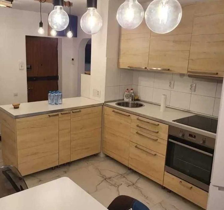 Дава се под наем Тристаен апартамент в Пловдив, Мараша - 78 кв.м за 219.3 € - Снимка #2