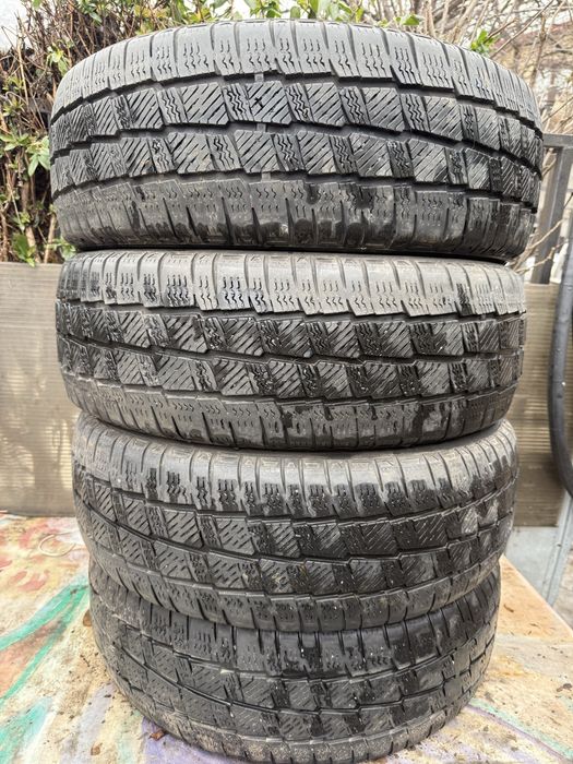 Vand 4 Cauciucuri de iarna  195/60 R16C