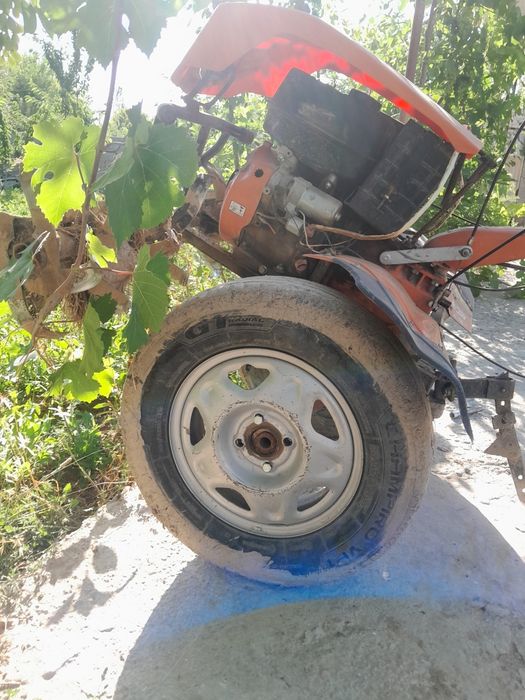 Minitraktor holati zo‘r barter ham bor