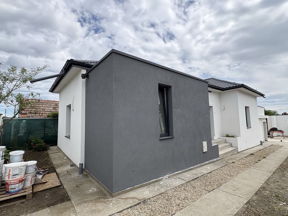 Casa de vanzare in Podari