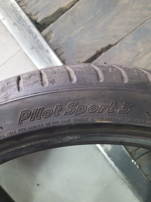 Michelin 225/40R18 sotiladi