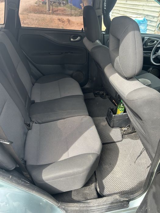 Продам mitsubishi space star 2003