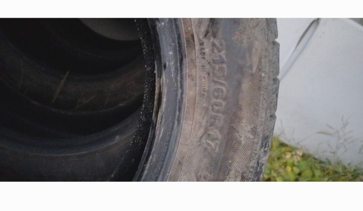 Продам    б/у зимние резину