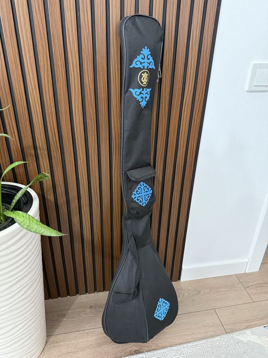 Домбыра 10000 тенге