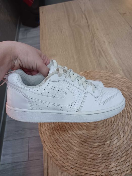 Оригинални маратонки на Nike