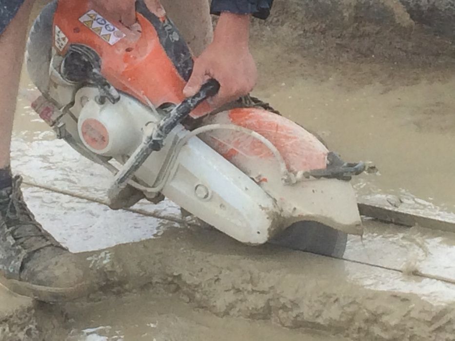 Demolari taiat decupat demolat spart beton caramida Suceava Botoșani