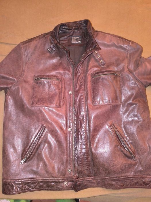 Продавам мъжко кожено яке XXL, естествена кожа, много запазено