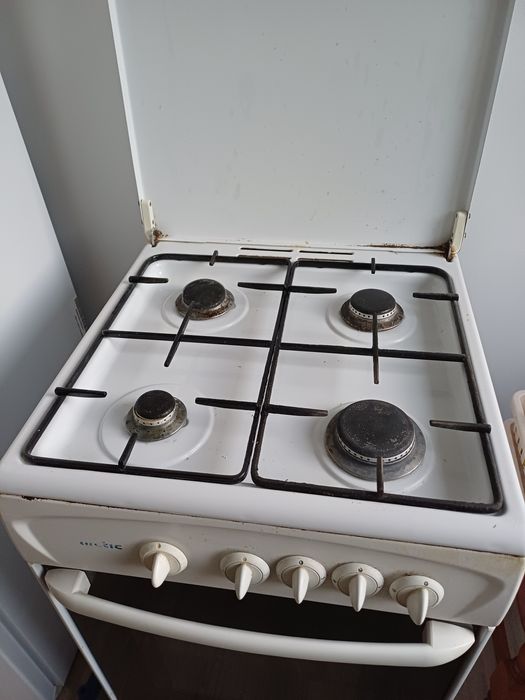 Vand aragaz arctic utilizat