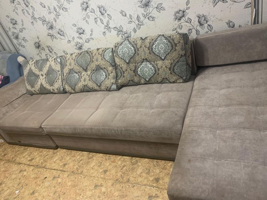 Диван беларусский, 3 метра , бу