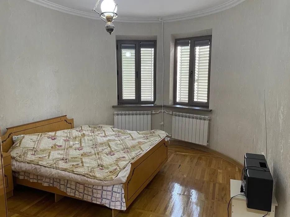 Аренда 2 комнатной квартиры Метро Ойбек Ор-р Angel’s food