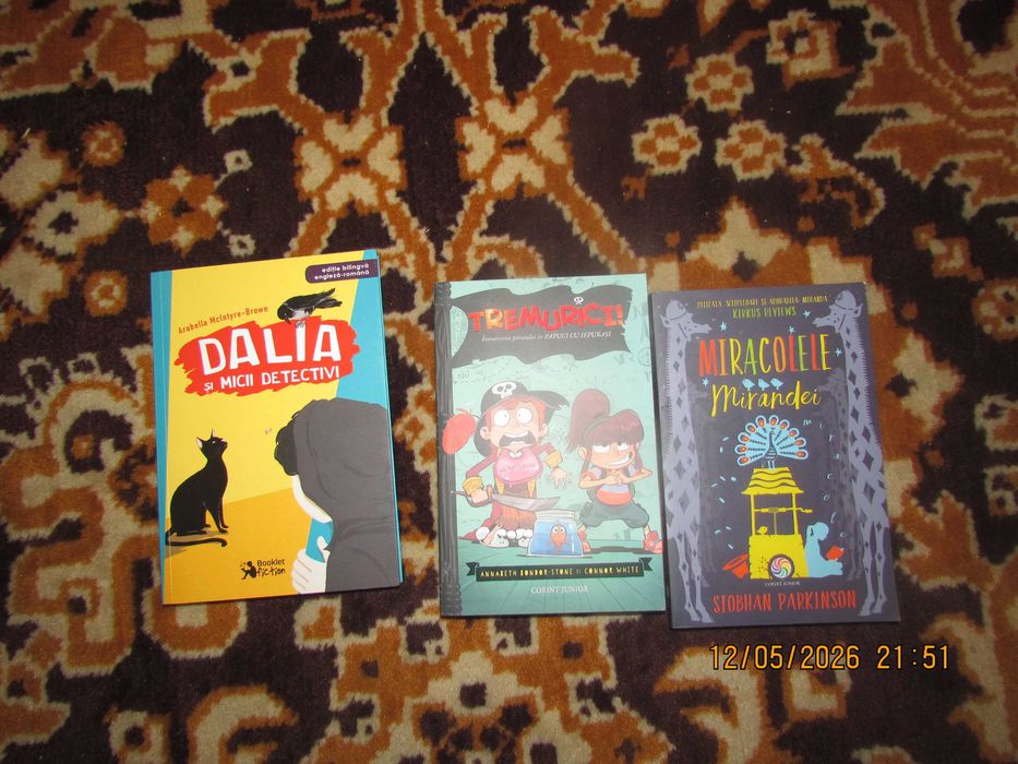 Vand Set Carti pentru lectura scolara