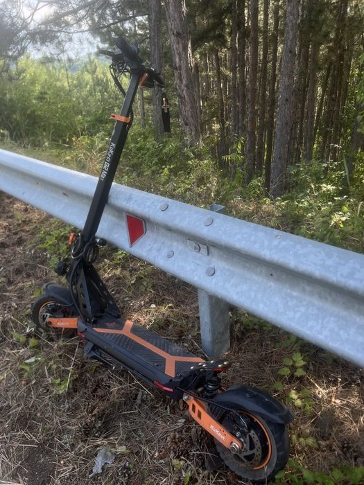 Продавам kugoo g2 max