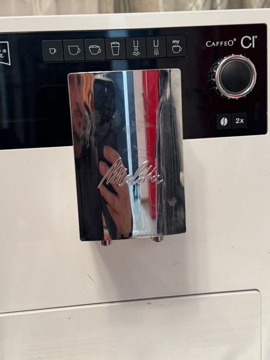 Aparat de cafea cu boabe si expressor