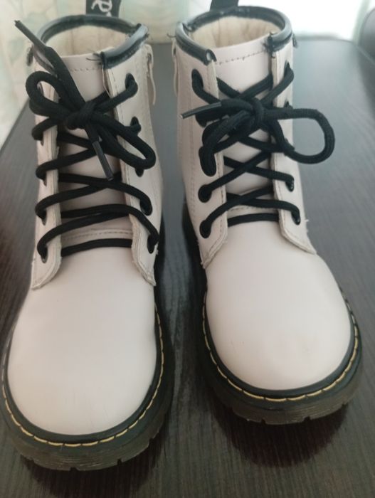 Весенняя обувь на девочку  за 5000 тысяч