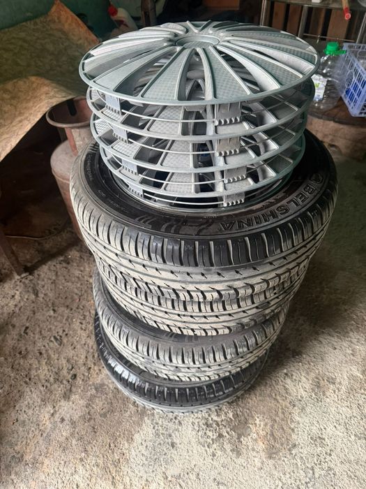 Шины с нисками  летние  14 размер