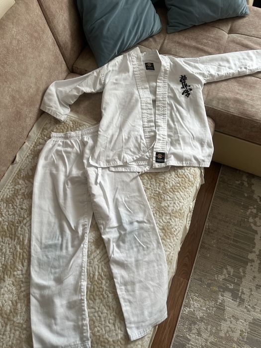 Кимано для каратэ на 5-7 лет