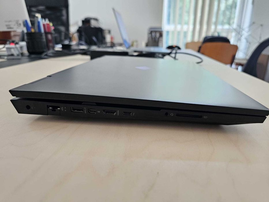 Laptop Gaming HP OMEN 17-ck1007nq — i7-12800HX / RTX 3080Ti 16GB / 32GB RAM — 7300 RON