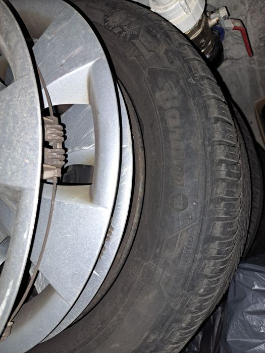 Roți cu anvelope de iarnă renault