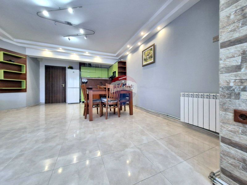 Продава се Тристаен апартамент в Варна, ХЕИ - 110 кв.м за 2682 €/кв.м - Снимка #4