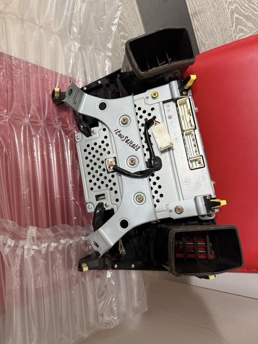 Магнитол на лексус