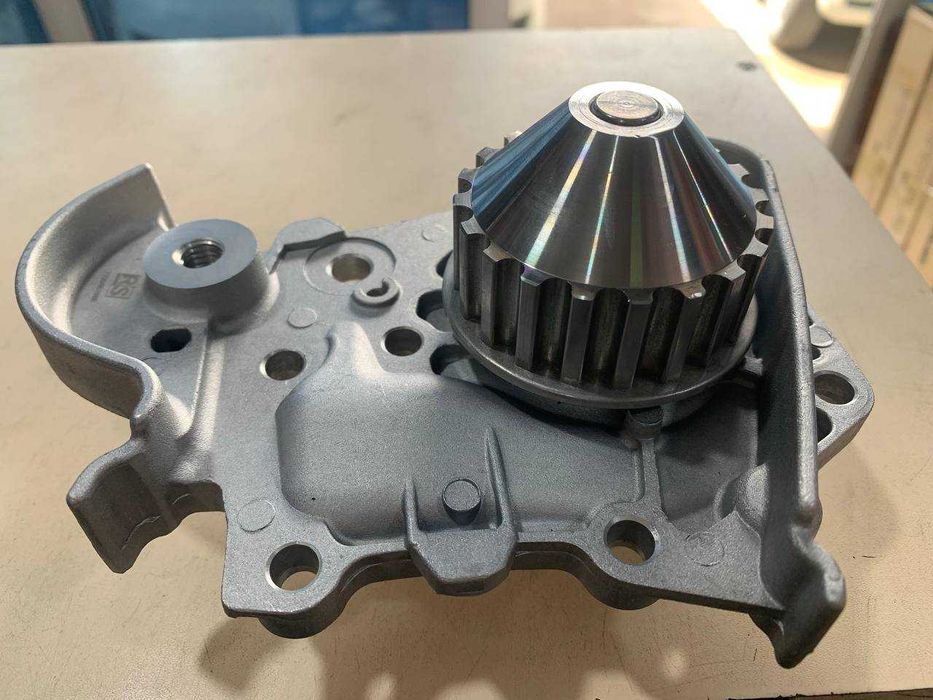 Насос водяной (помпа) LADA LARGUS, VESTA