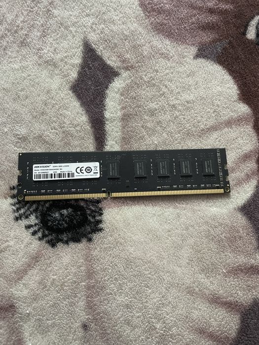 Оперативная память 8gb-1600. DDR 3
