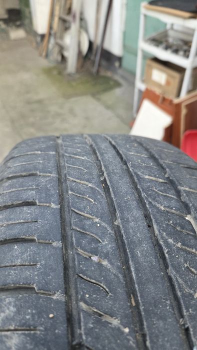 Продам резину 15R