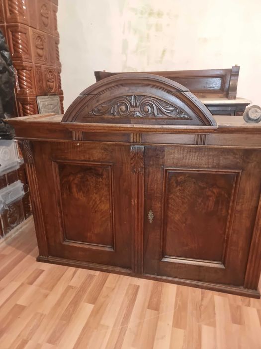 Credent vechi  aprox 100 ani vechime