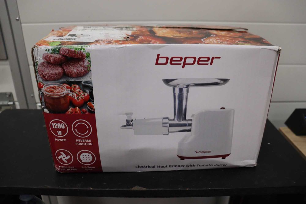 Beper Mash P102ROB200  месомелачка и доматомелачка, 1200W, аксесоари