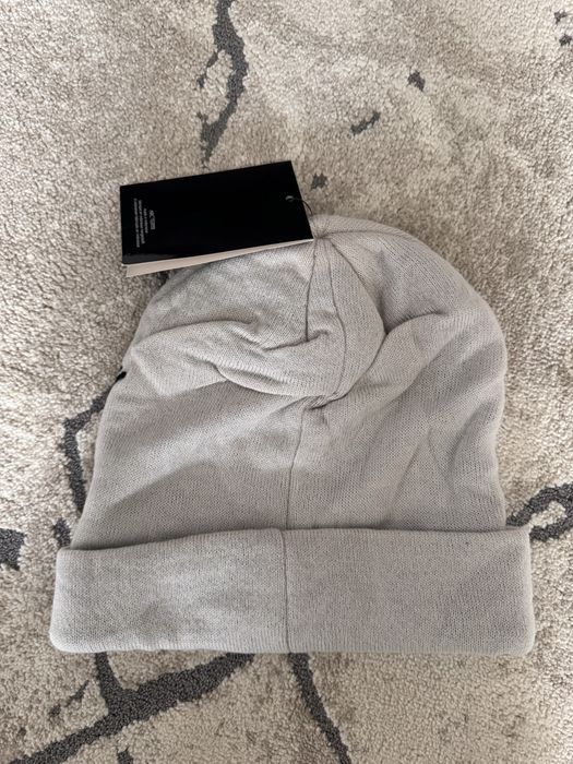 Caciula Arc’teryx Gri