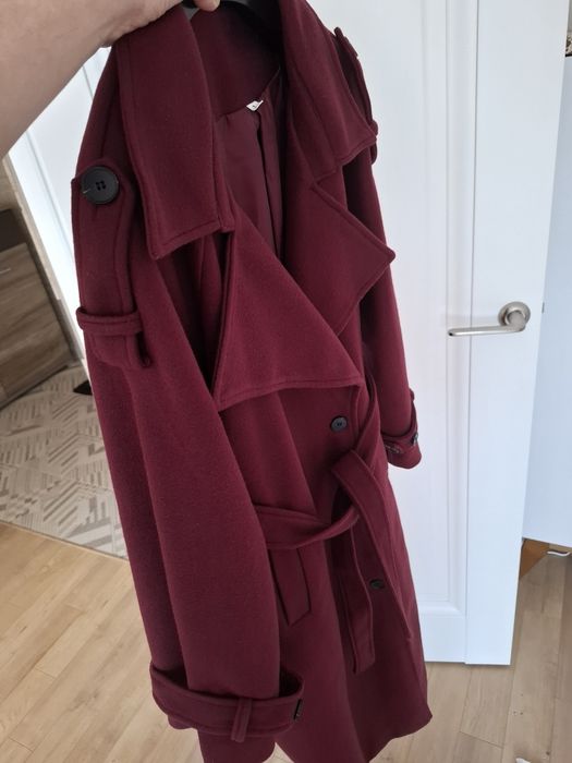 Продам женское пальто