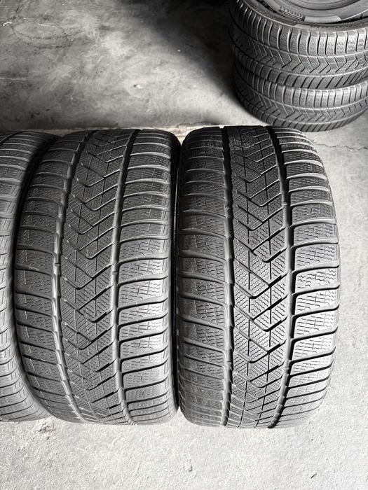 4 anvelope iarna 255/40/18 + 225/45/18 , Pirelli , RunFlat !