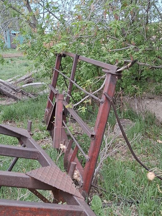 Продам трактор Т 40