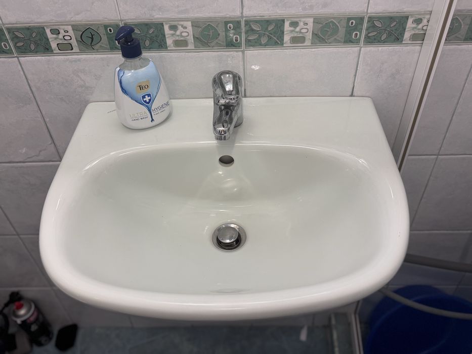 Санитарен порцелан - мивка и моноблок