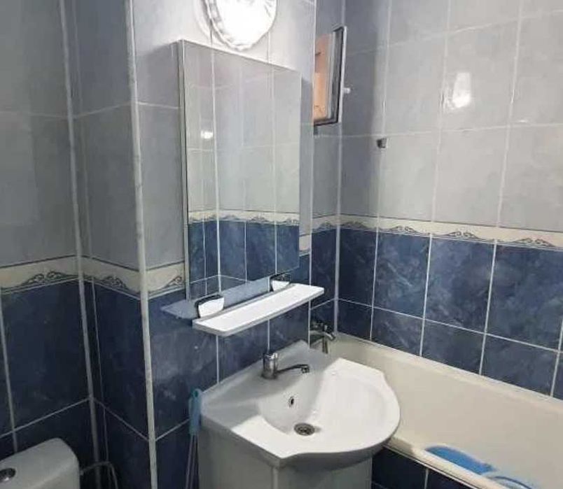 Дава се под наем Едностаен апартамент в Пловдив, Център - 40 кв.м за 193.8 € - Снимка #1