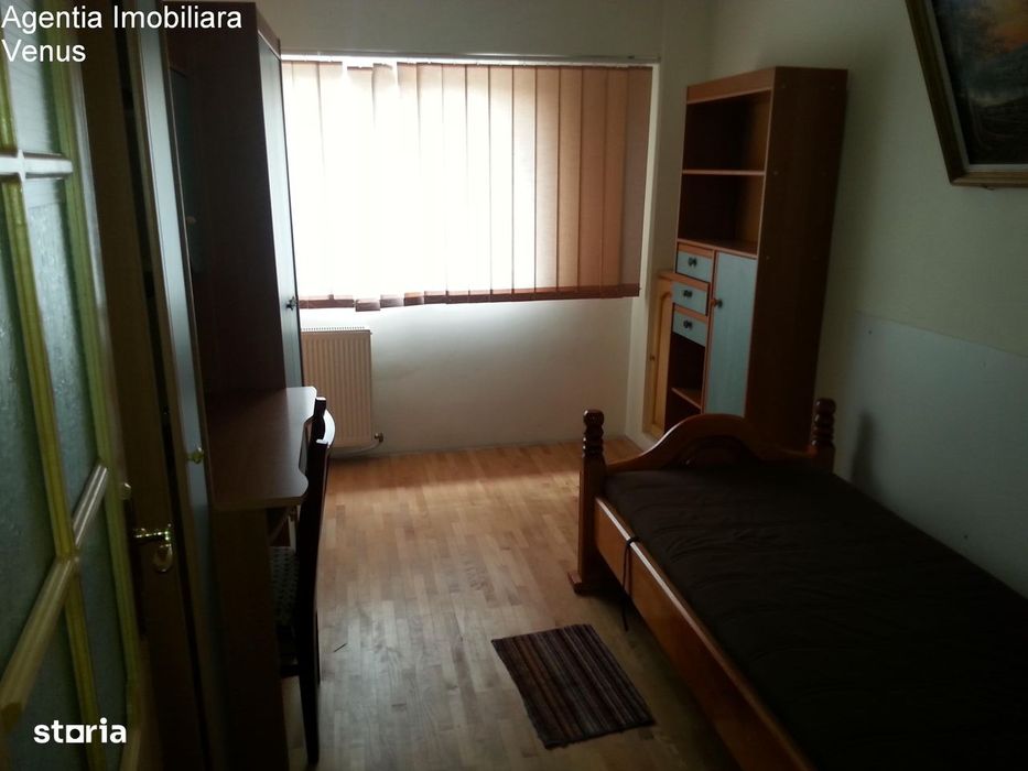 Apartament 4 camere C.Nationala-Bazar