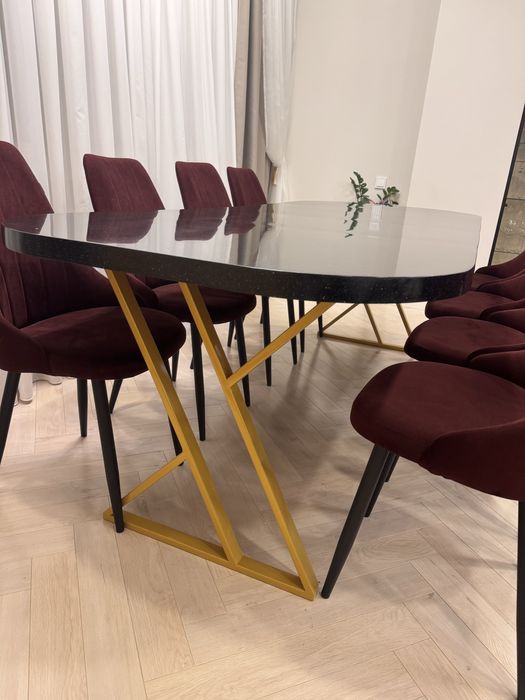 Стол каменный гостевой