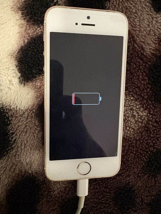 iphone 5SE pentru piese