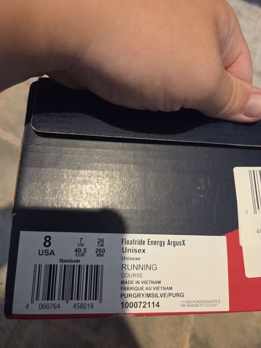 Маратонки reebok floatride 40 номер