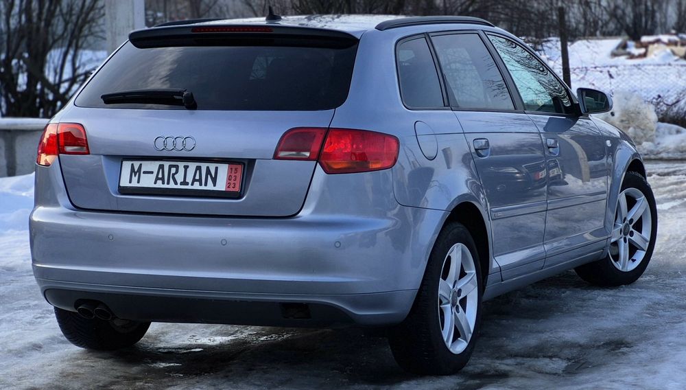 Audi a3 2.0 tdi 140 cp 3 x sline