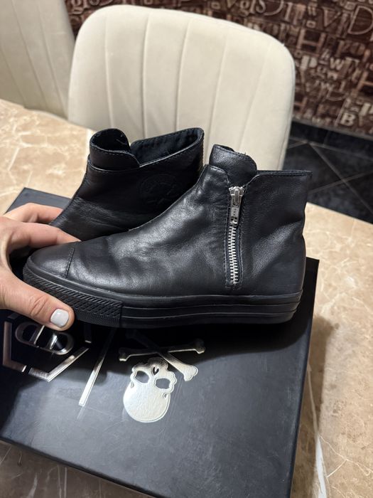 Converse ботички