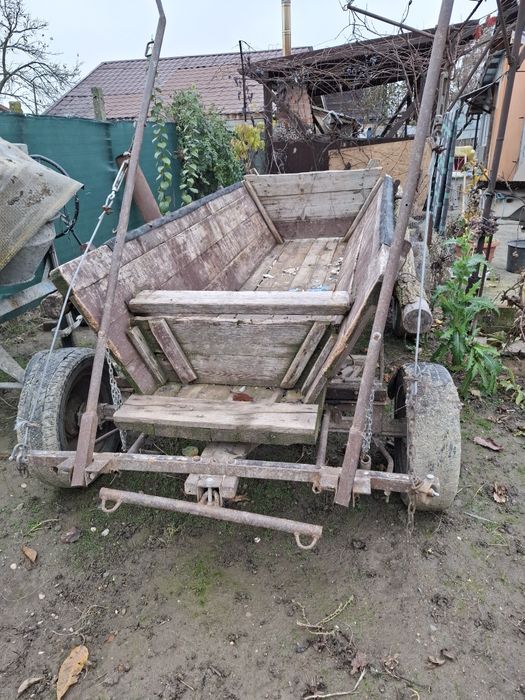 Căruță de vânzare