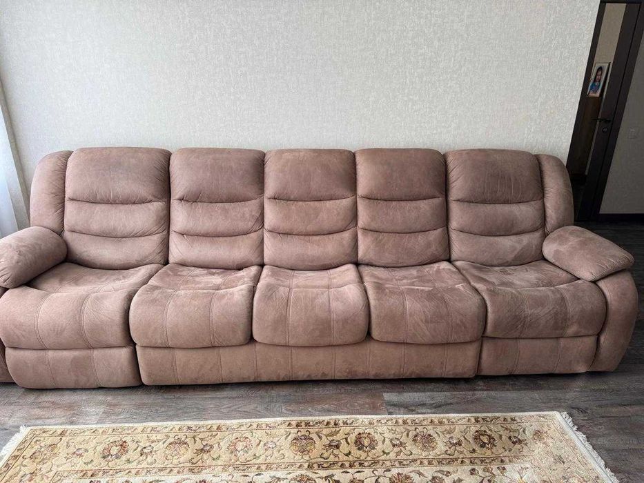 Продам диван с электроприводом