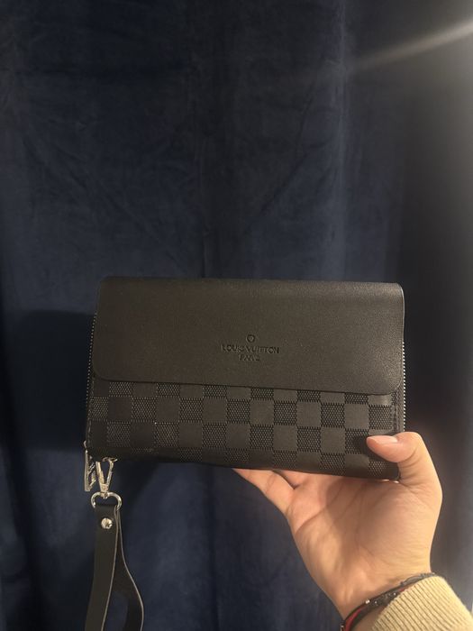мъжки плик на Louis Vuitton