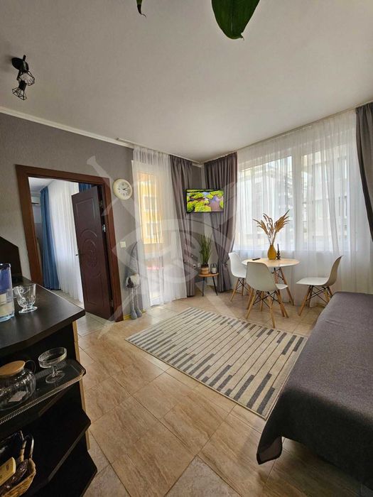 Продава се Двустаен апартамент в к.к. Слънчев бряг - 53 кв.м за 1378 €/кв.м - Снимка #5