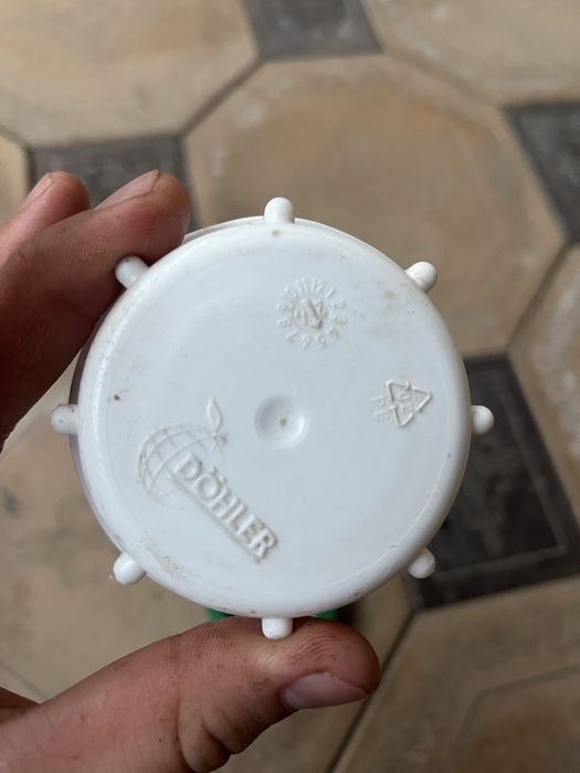 Крышки от канистры 50 тг