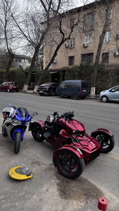 Трицикл Can-am чистокровный американка