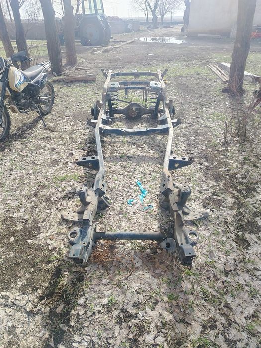 Паджеро 2.8 дизель прав руль рама сатылады