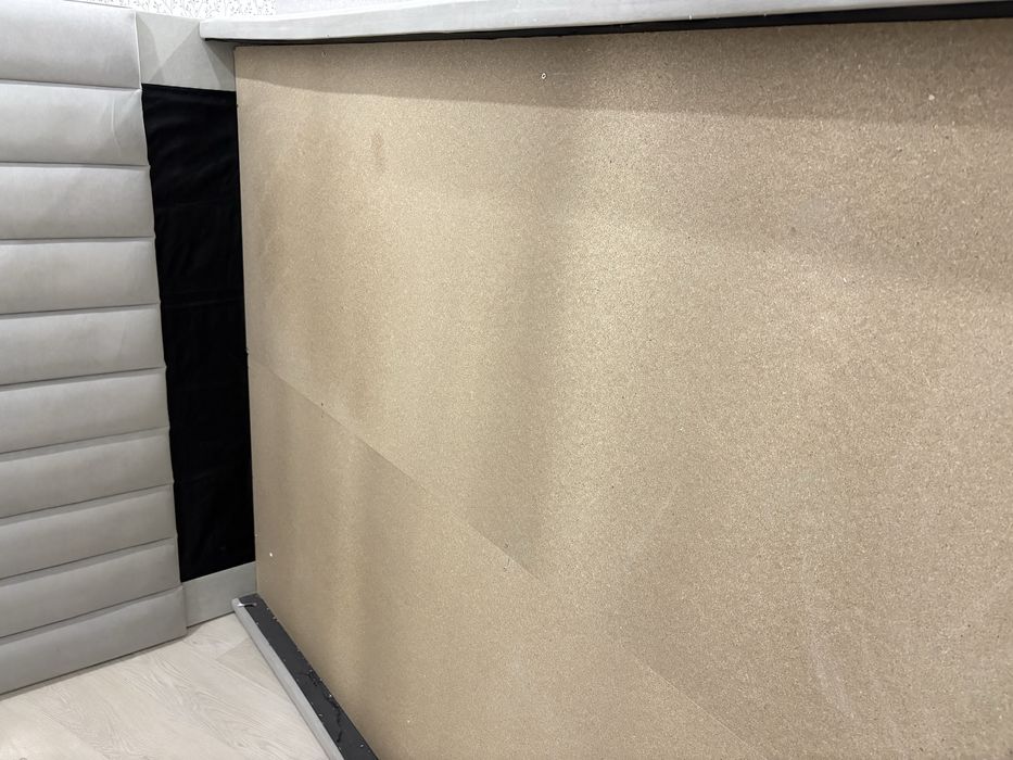 Продам двухспальную кровать