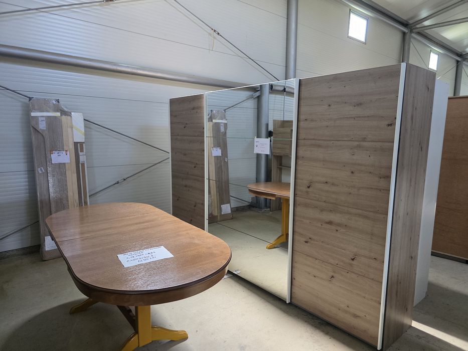 Stoc de mobila noua Germania
